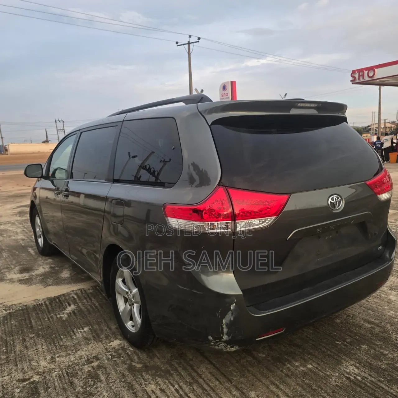 Toyota Sienna 2012 Gray