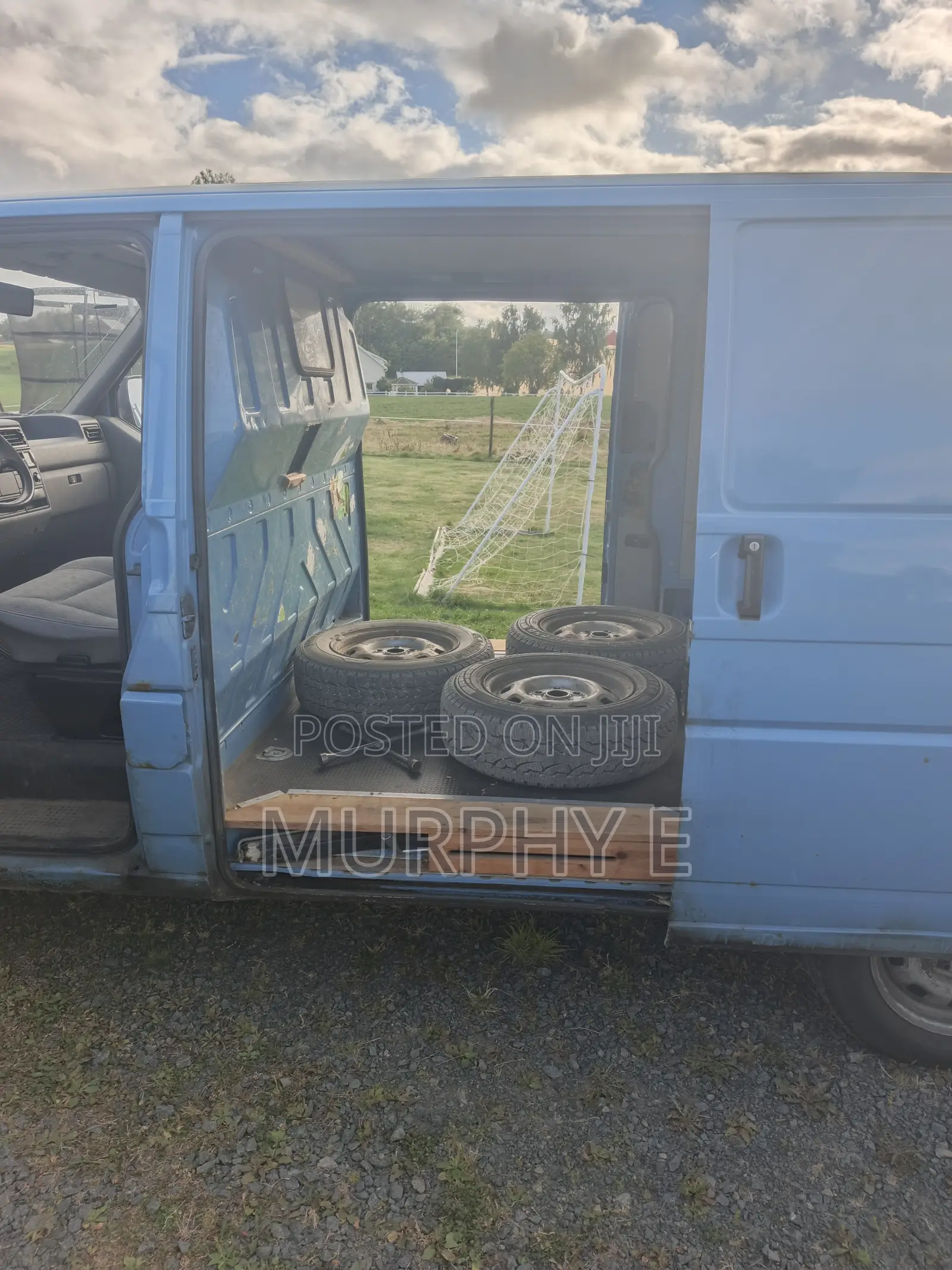 Volkswagen Transporter 2004 Blue