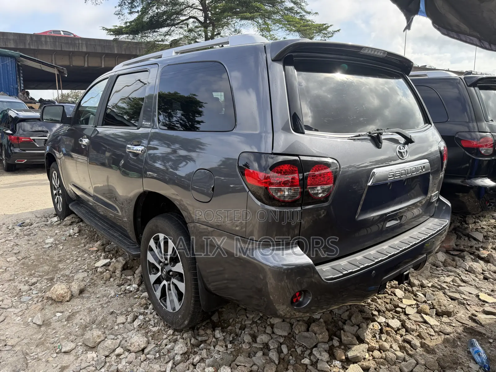 Toyota Sequoia 2018 Gray