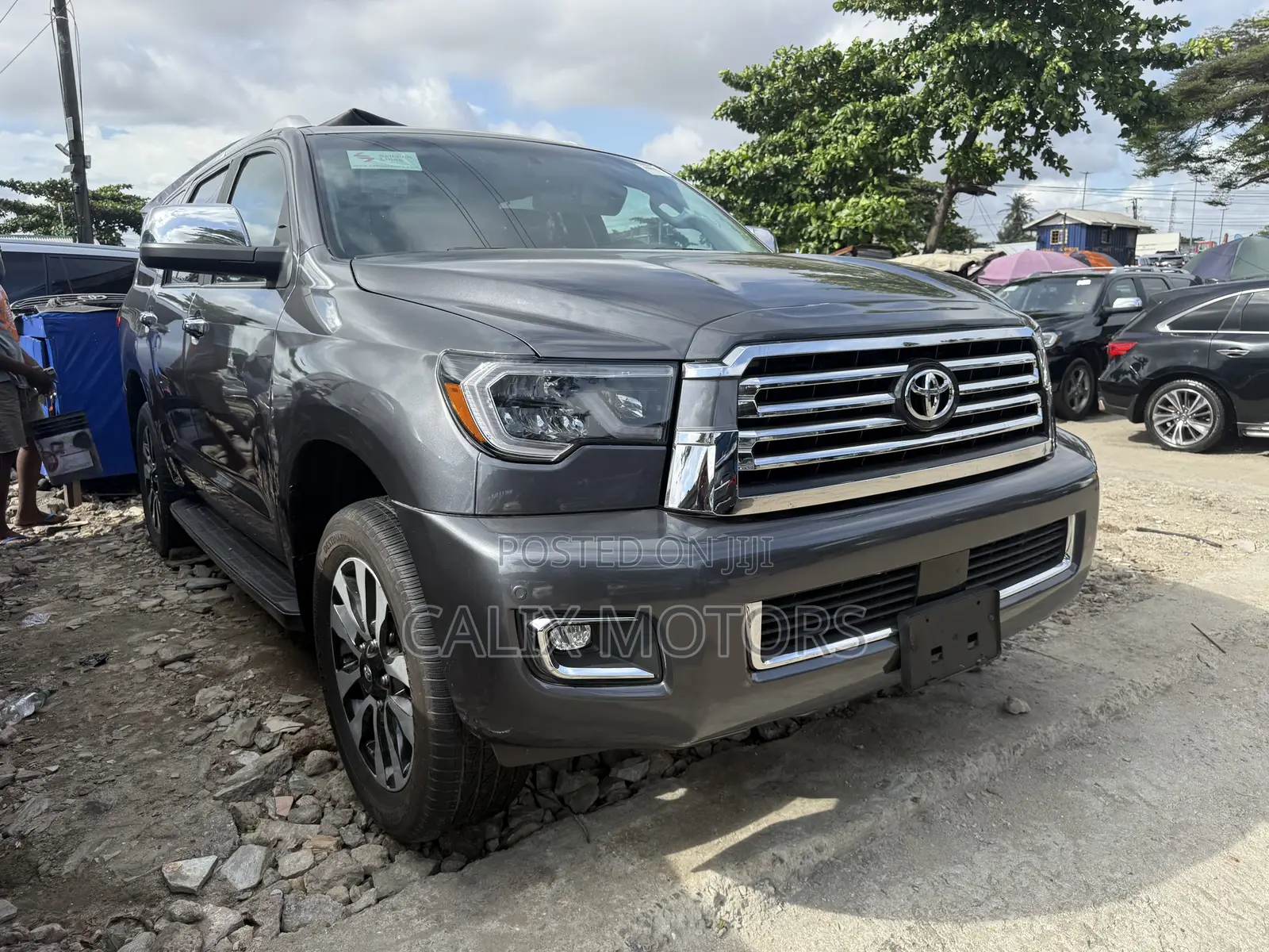 Toyota Sequoia 2018 Gray