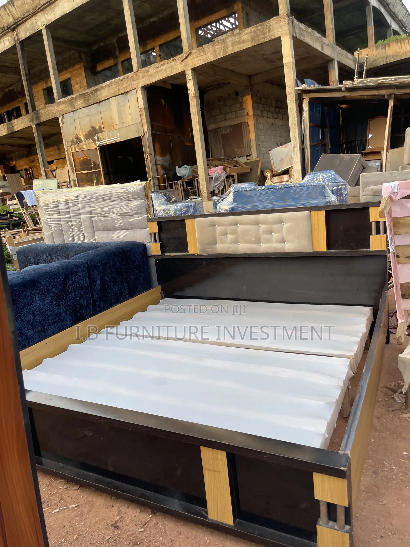 6 by 6 Bedframe