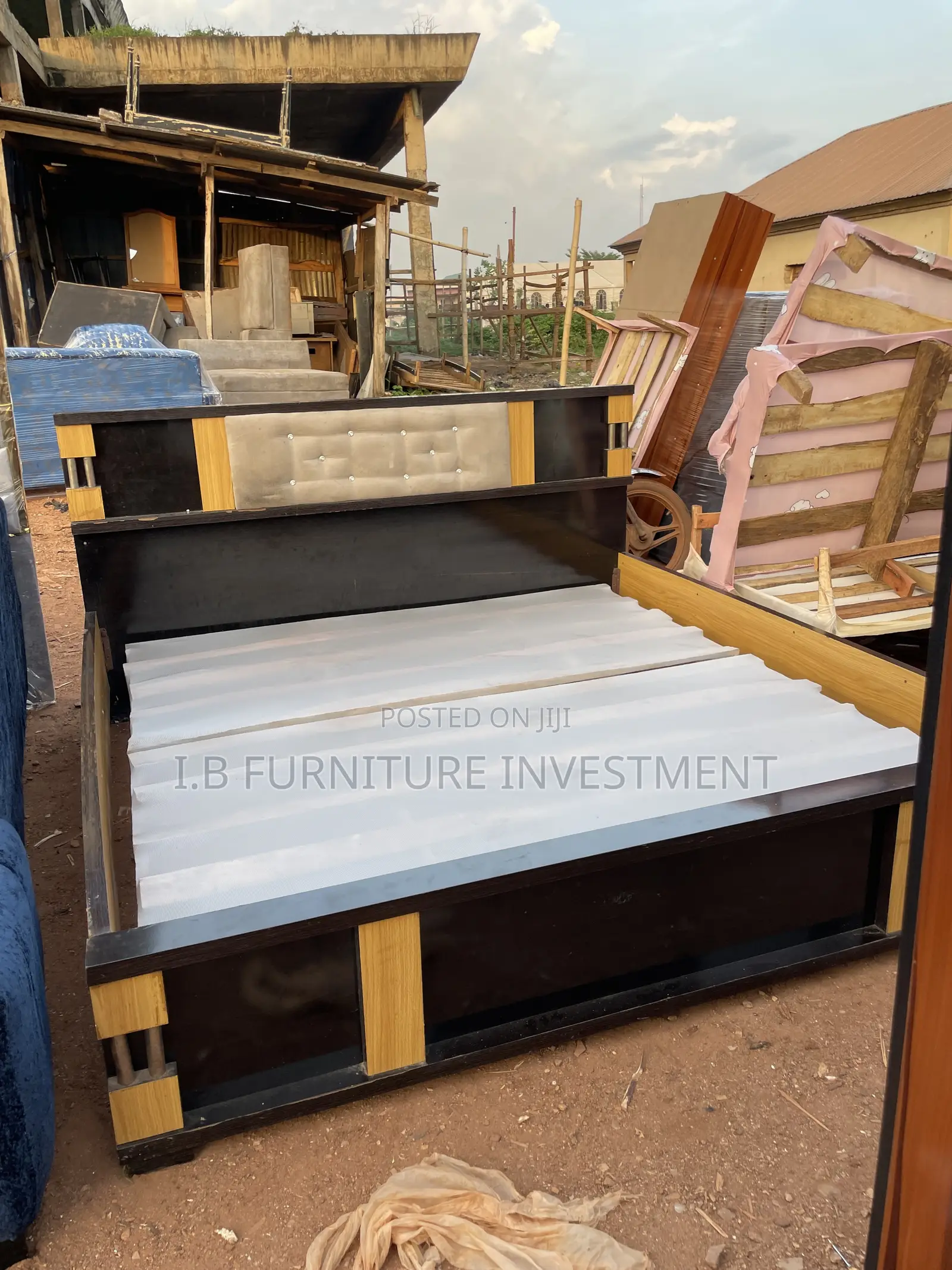 6 by 6 Bedframe