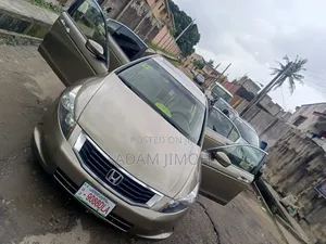 Honda Accord Coupe EX-L 2010 Gold
