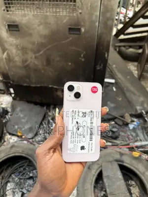 Apple iPhone 13 128 GB Pink