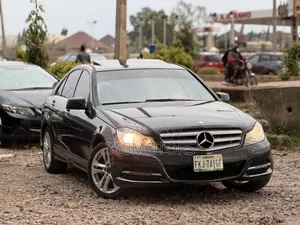 Mercedes-Benz C300 2012 Gray