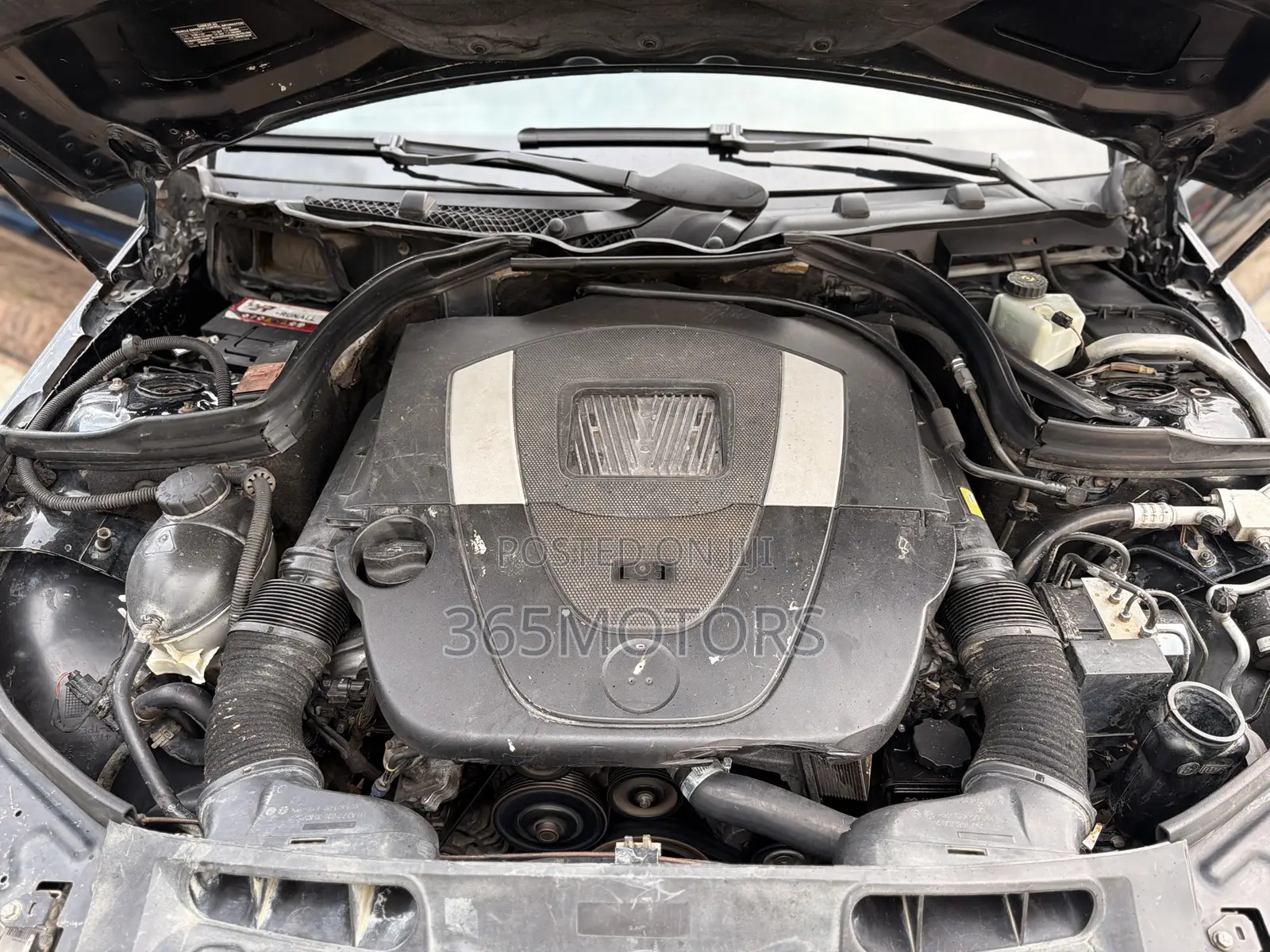 Mercedes-Benz C300 2012 Gray