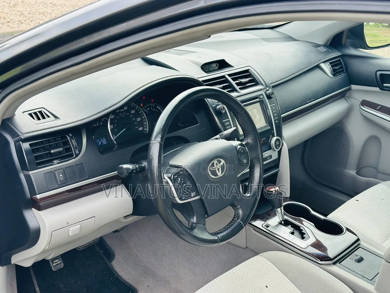 Toyota Camry 2012 Gray