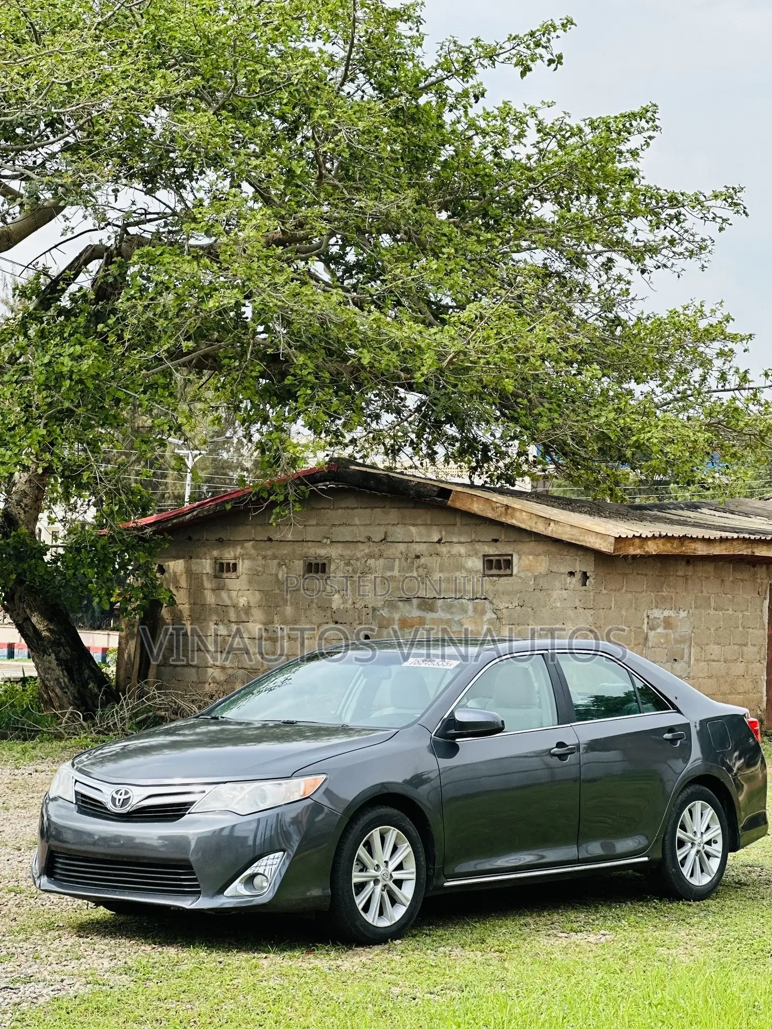 Toyota Camry 2012 Gray