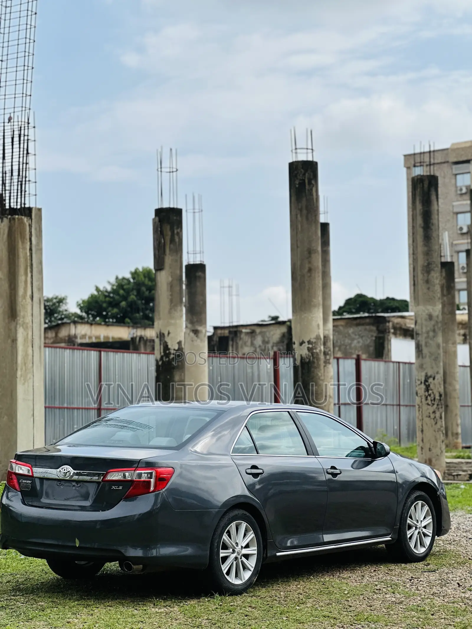 Toyota Camry 2012 Gray