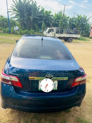 Toyota Camry SE 4dr Sedan (2.4L 4cyl 5A) 2009 Blue