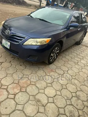 Toyota Camry 2010 Blue