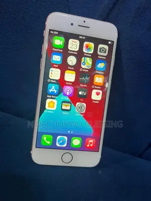 Apple iPhone 6s 16 GB White