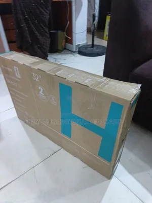 Hisense 32” Smart TV With Voice Control Streaming Apps
