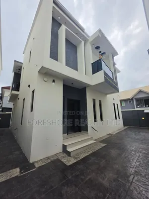5bdrm Duplex in Omole Phase 2 for rent