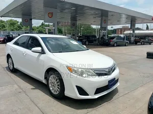 Toyota Camry 2012 White