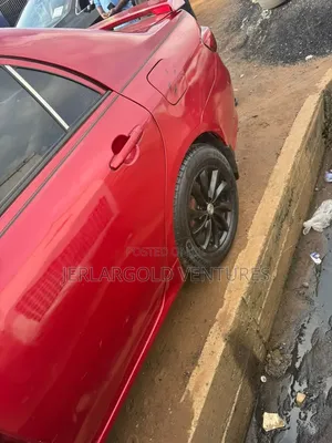 Toyota Corolla LE 4dr Sedan (1.8L 4cyl 4A) 2010 Red