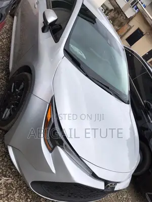 Toyota Corolla 2020 Silver