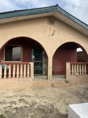 4bdrm Apartment in Olorunshogo Estate, Ado-Odo/Ota for rent