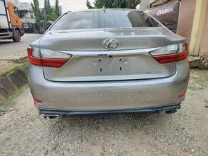 Lexus ES 350 FWD 2016 Gold