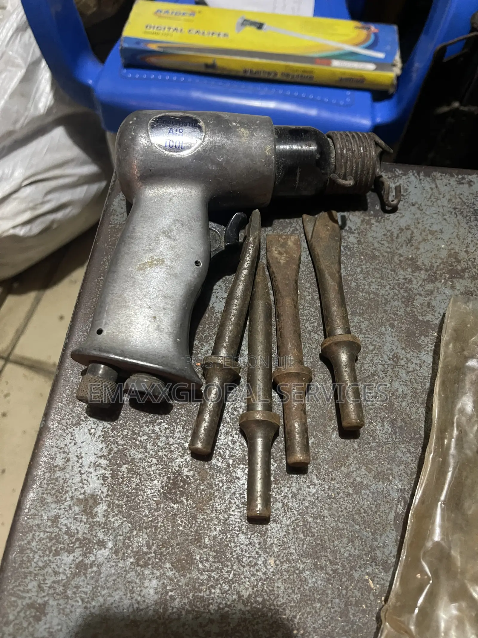 Air Pneumatic Hammer Chipping Gun