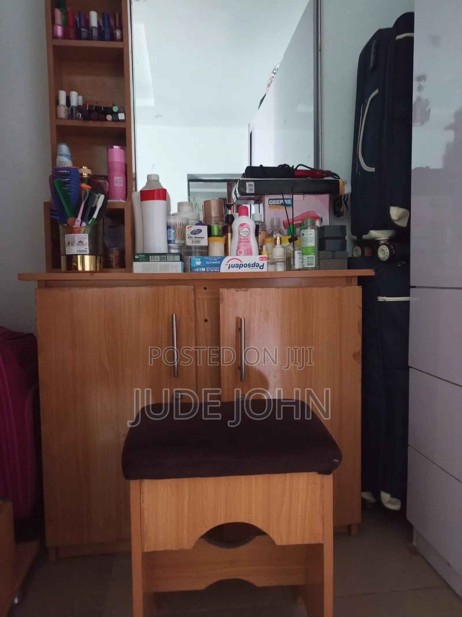 Dressing Mirror and Shoe Rack