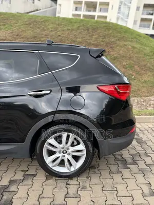 Hyundai Santa Fe 2015 Black