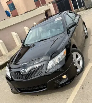 Toyota Camry SE 4dr Sedan (2.5L 4cyl 6AM) 2010 Black