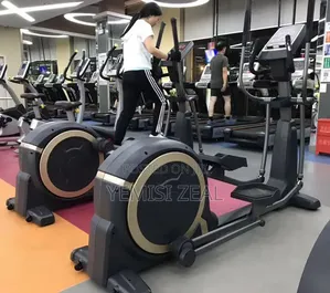Commercial Fitness Cross Trainer Machine