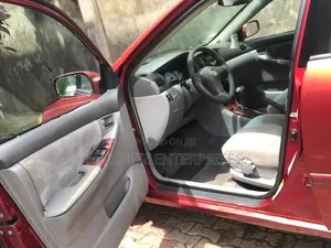 Toyota Corolla 2004 Red