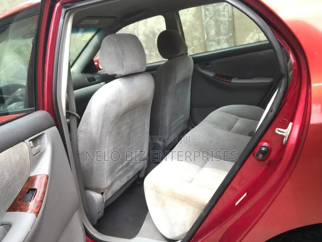 Toyota Corolla 2004 Red