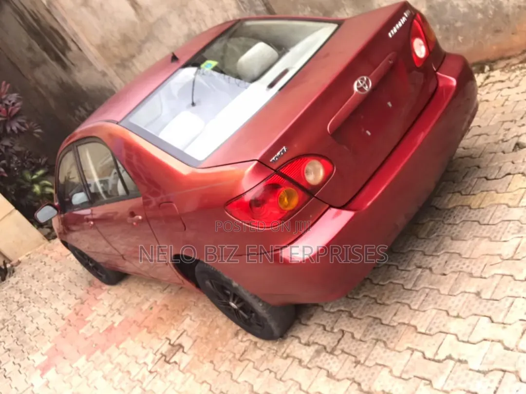 Toyota Corolla 2004 Red