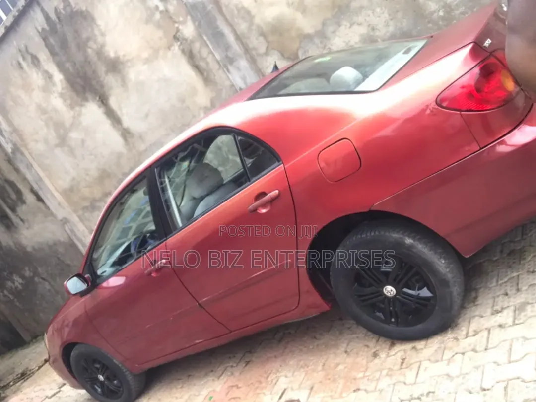 Toyota Corolla 2004 Red