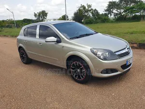 Opel Astra 2007