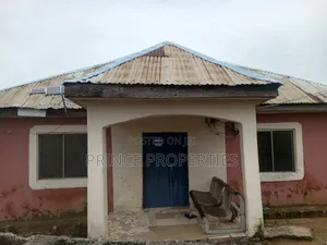 3bdrm Apartment in Gwagwalada for sale