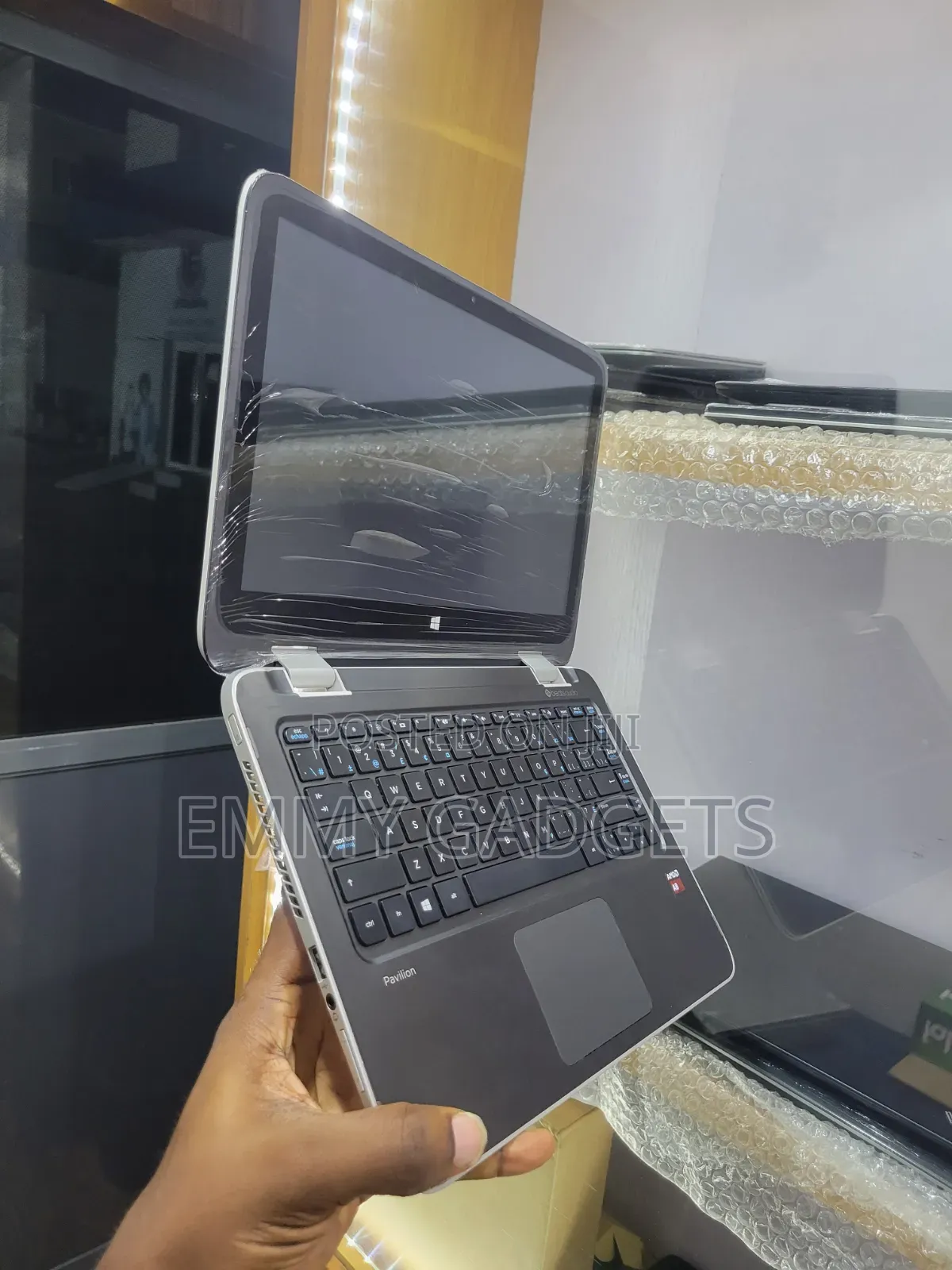 Laptop HP Pavilion 13 8GB AMD A8 SSD 128GB