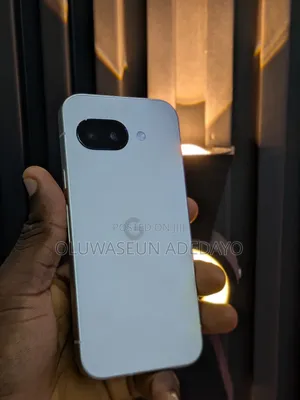 Google Pixel 9a 128 GB White