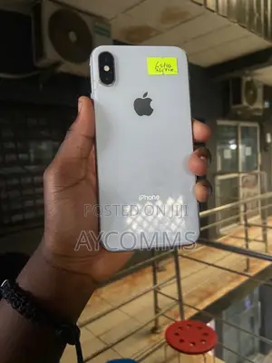 Apple iPhone X 64 GB White