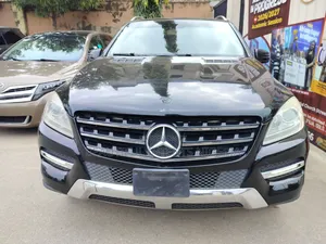 Mercedes-Benz M Class ML 350 4Matic 2012 Black