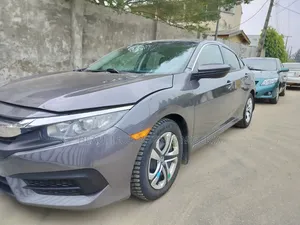 Honda Civic EX 4dr Sedan (2.0L 4cyl) 2017 Gray