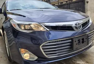 Toyota Avalon Limited 4dr Sedan (3.5L 6cyl 6A) 2014 Black