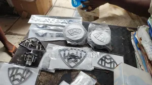 High Quality Certified Complete Brand New Maybach Emblems Logo