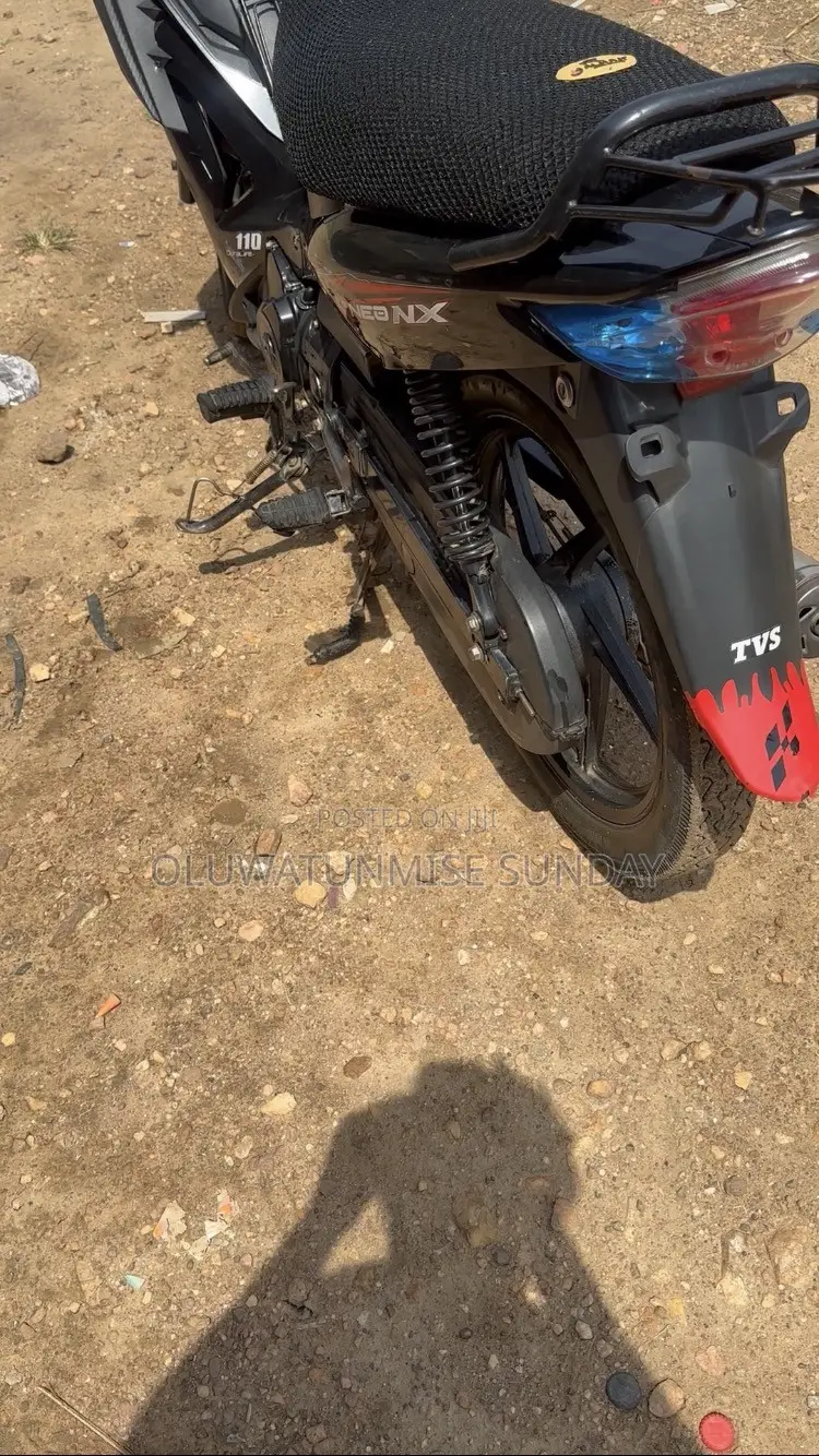 TVS Neo NX 2025 Black