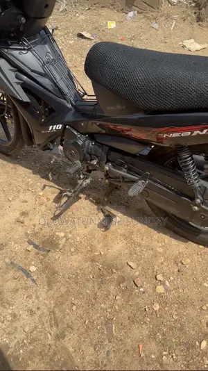 TVS Neo NX 2025 Black