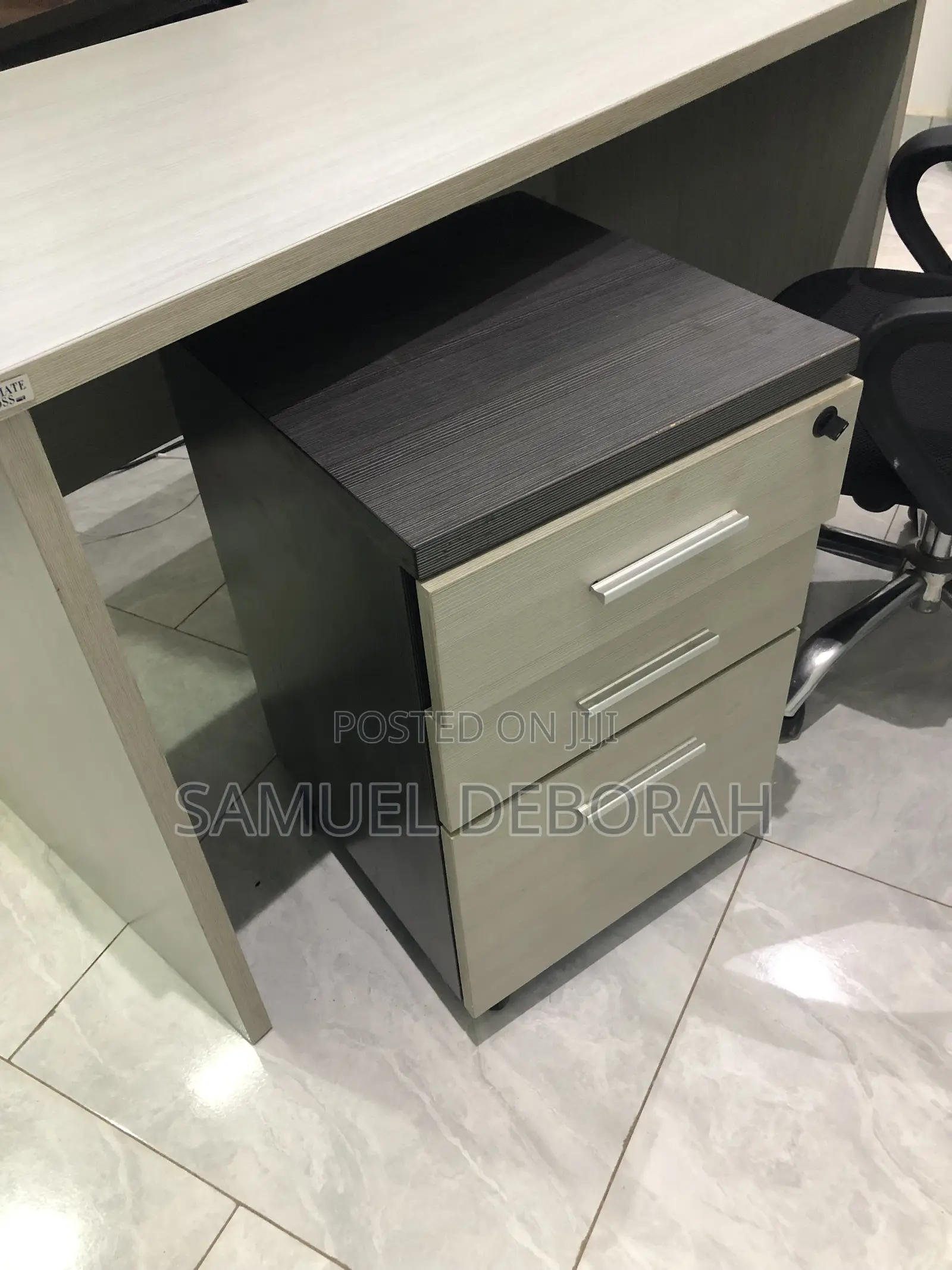 2 Seater Office Table