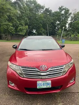 Toyota Venza V6 2010 Red