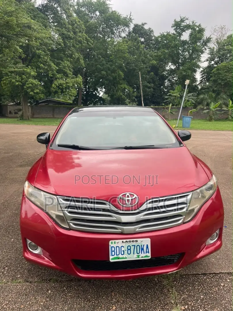 Toyota Venza V6 2010 Red