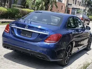 Mercedes-Benz C43 4Matic Sedan AWD (3.0L V6 9AM) 2018 Purple