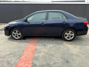 Toyota Corolla 2013 Blue