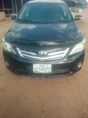 Toyota Corolla 2012 Black