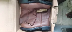 Redwings Long Booth